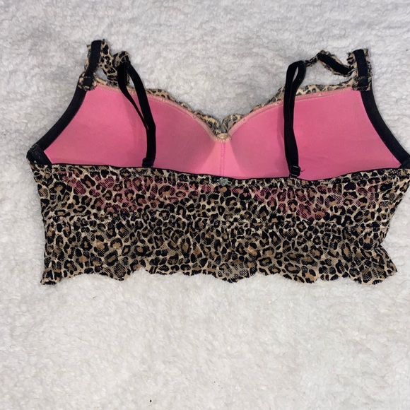 Longline Leopard Crop Top - Picture 2 of 2